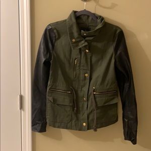 Timing Army Green Jacket SZ M